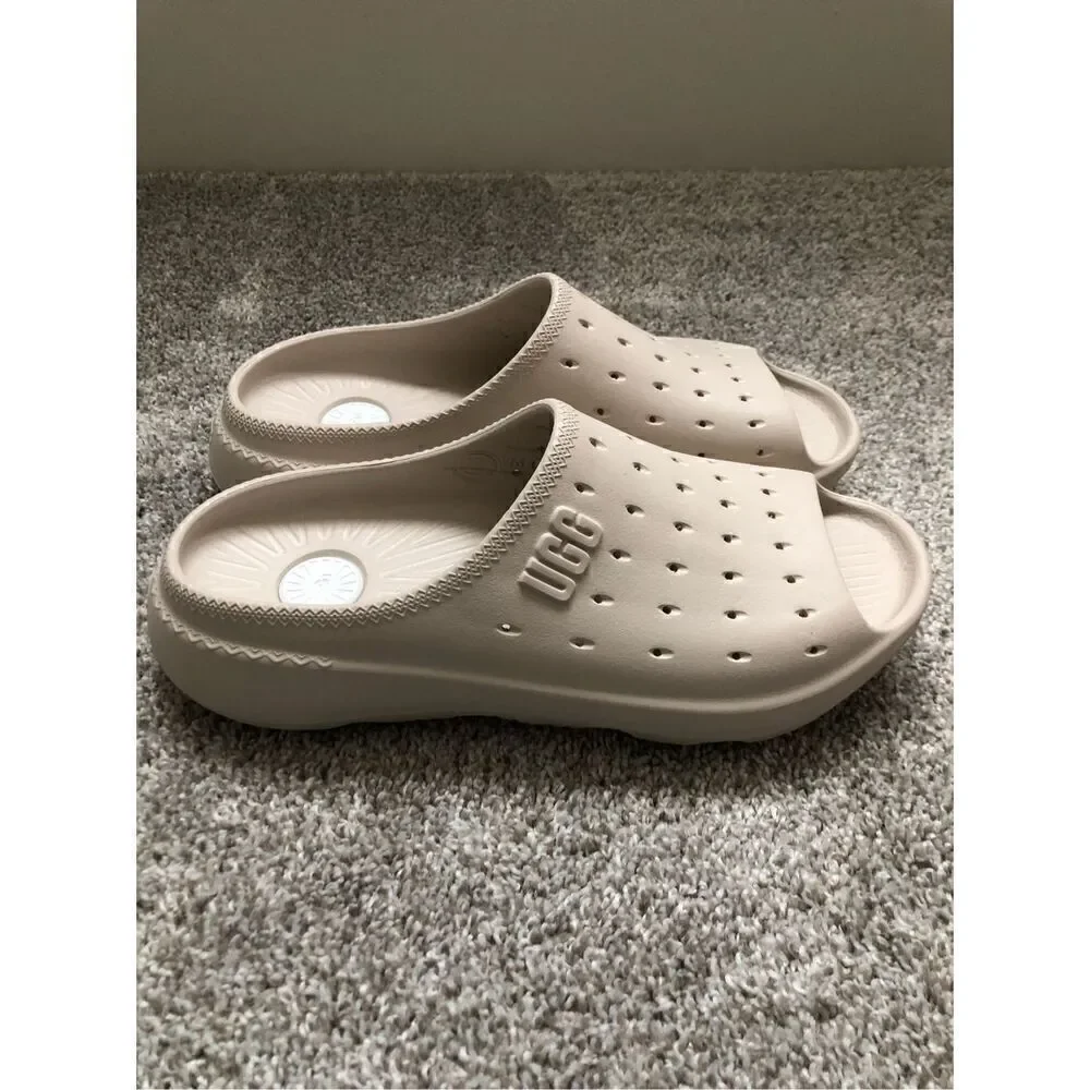 UGG Slides Men’s Size 11